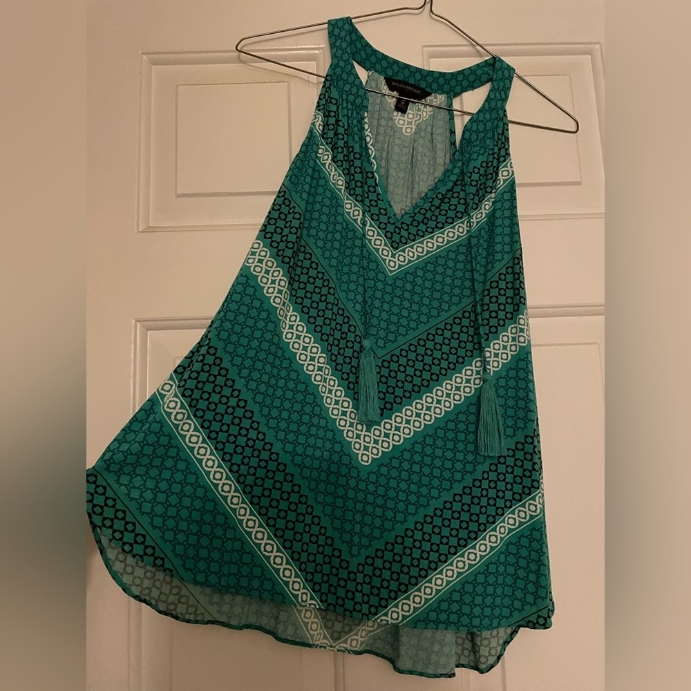 EUC - Banana Republic Green halter top Size MP (ptp 19”)